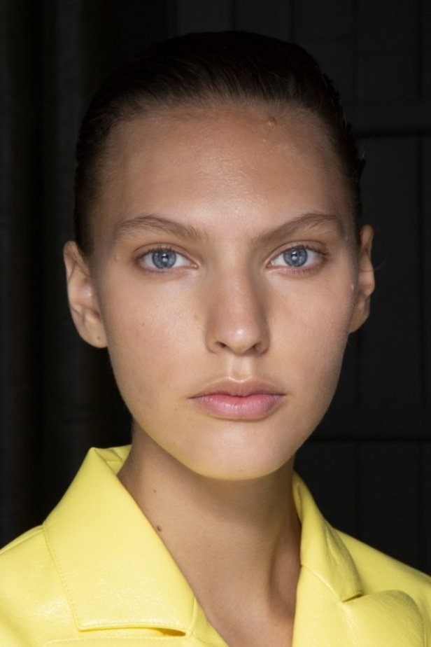 اسبوع الموضة في لندن 2019 مجموعة إميليا ويكستيد للملابس الجاهزة موضة ربيع وصيف 2020