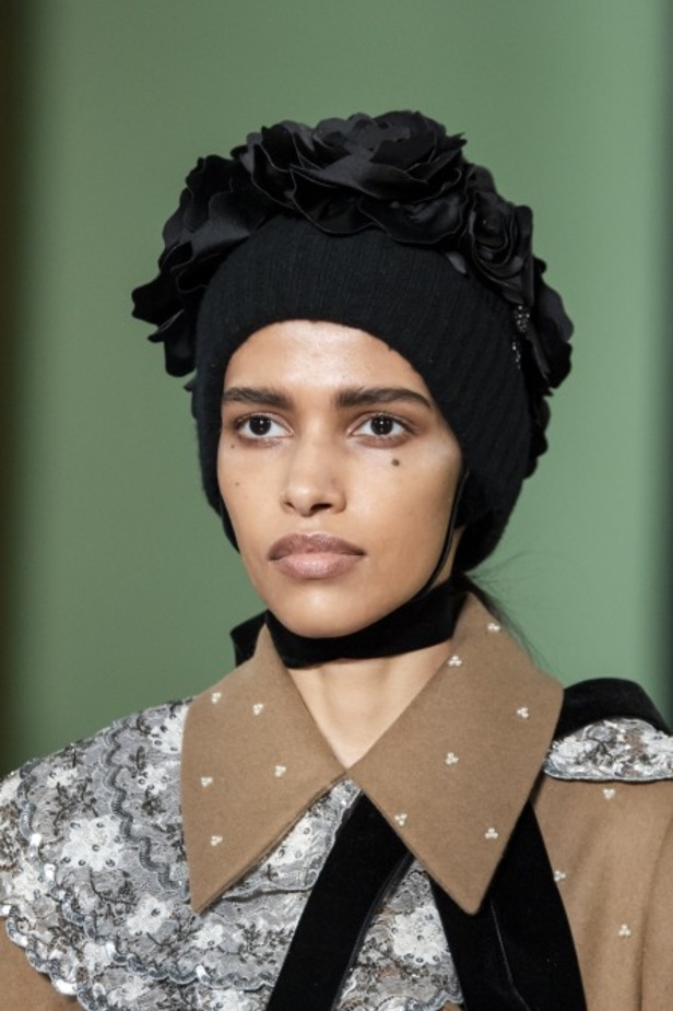 مجموعة erdem للالبسة الجاهزة من اسبوع الموضة في لندن  2020 