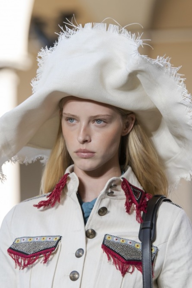 اسبوع الموضة في ميلان 2019  مجموعة ETRO لربيع وصيف 2020