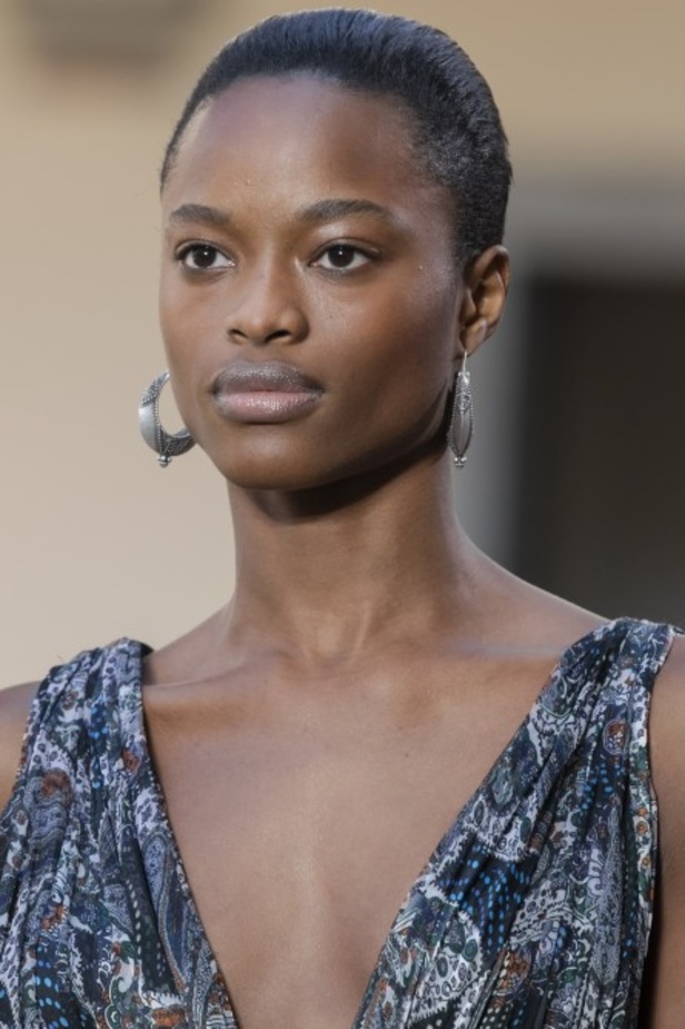 اسبوع الموضة في ميلان 2019  مجموعة ETRO لربيع وصيف 2020