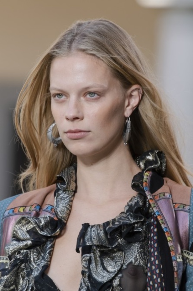 اسبوع الموضة في ميلان 2019  مجموعة ETRO لربيع وصيف 2020