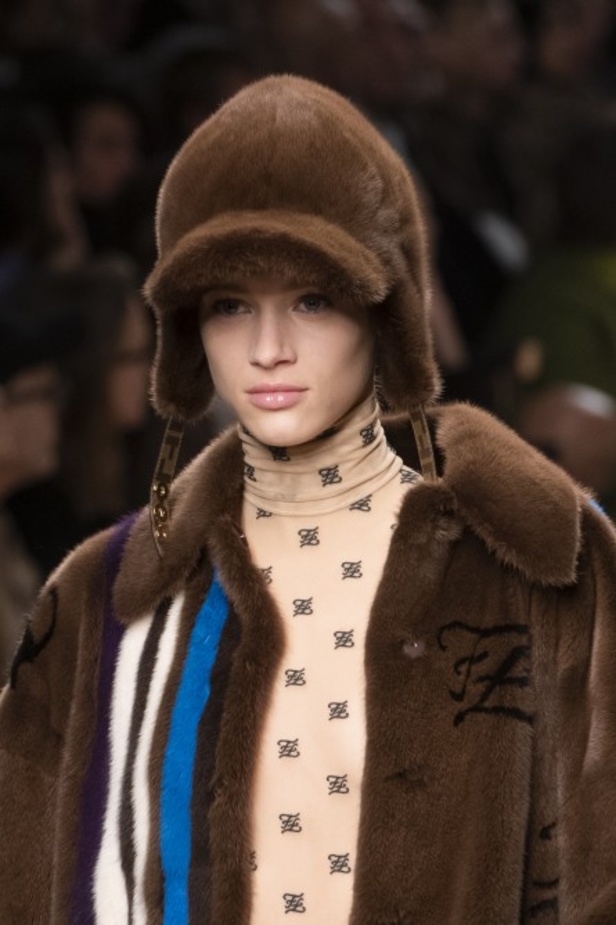 مجموعة فندي لموسم خريف وشتاء 2019-2020