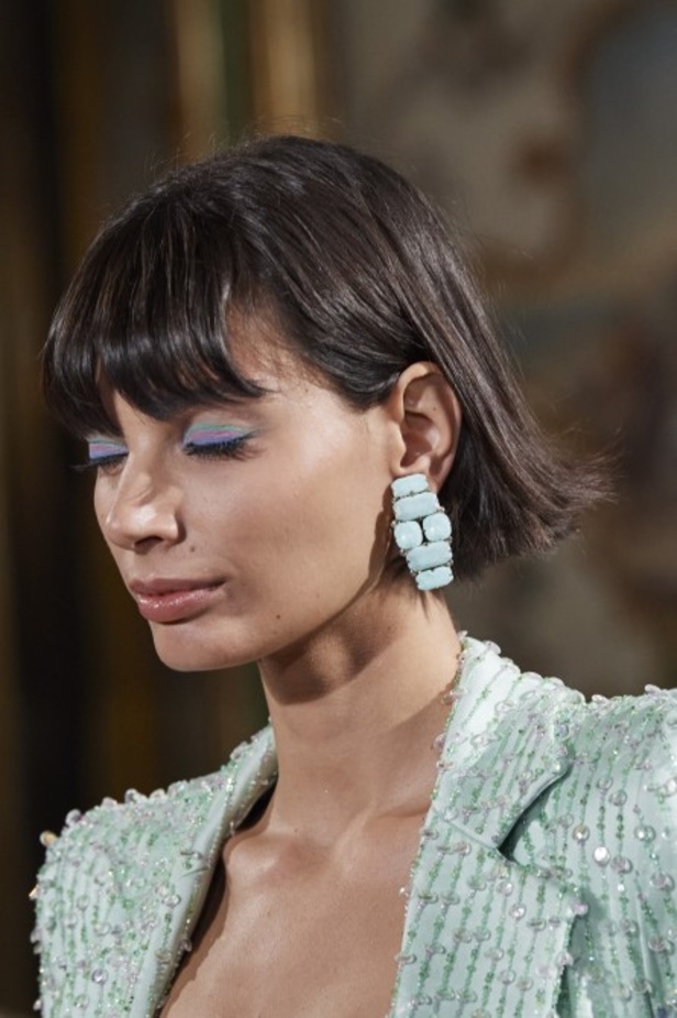 عرض ازياء مجموعة GIORGIO ARMANI PRIVE للهوت كوتور لخريف 2021 في باريس