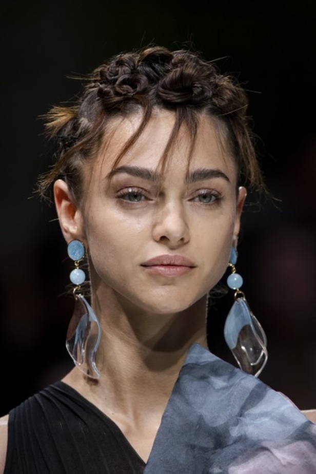 اسبوع الموضة في ميلان 2019 مجموعة GIORGIO ARMANI لربيع وصيف 2020