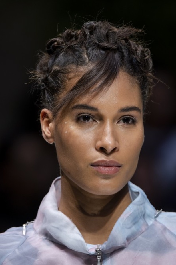 اسبوع الموضة في ميلان 2019 مجموعة GIORGIO ARMANI لربيع وصيف 2020