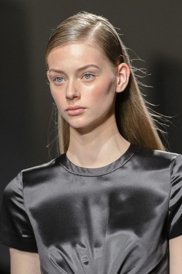 مجموعة Guy Laroche الكلاسيكية لخريف وشتاء 2017