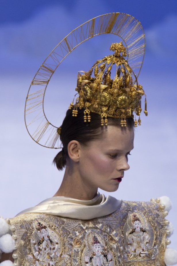 مجموعة Guo Pei للهوت كوتو لربيع وصيف 2020