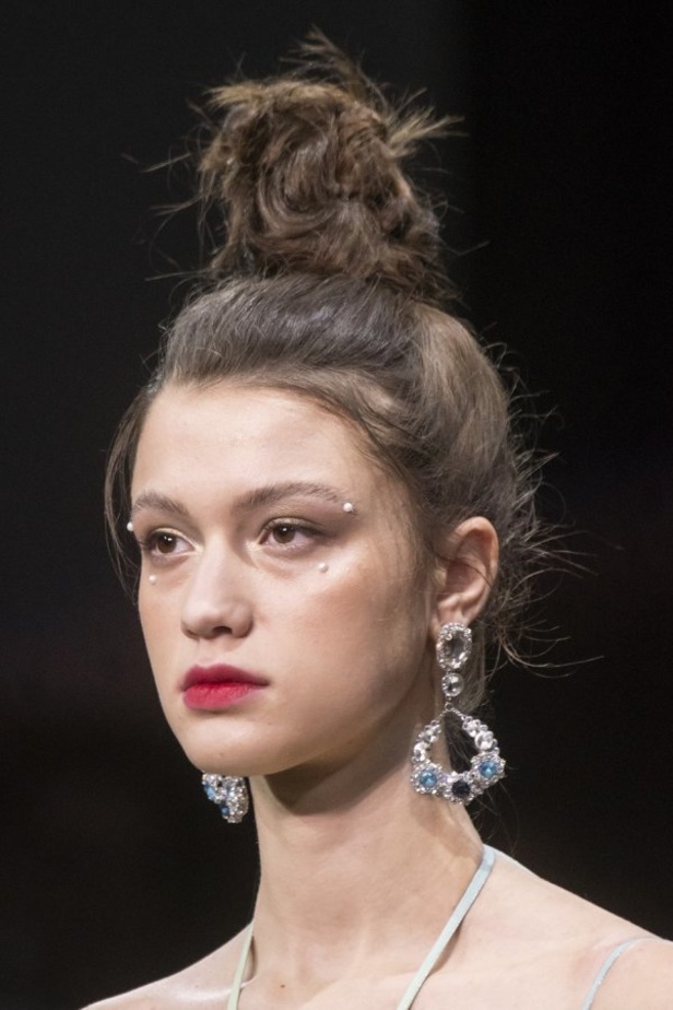 مجموعة Guo Pei للهوت كوتور لموسم ربيع وصيف 2019