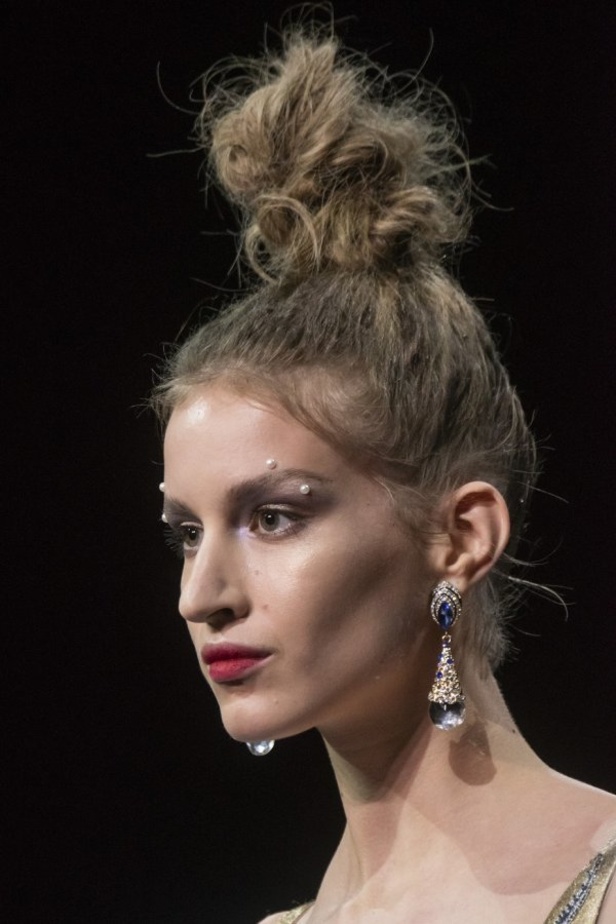 مجموعة Guo Pei للهوت كوتور لموسم ربيع وصيف 2019