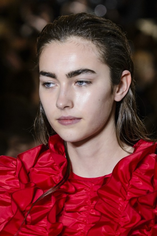 مجموعة جيامباتيستا فالي Giambattista Valli لخريف وشتاء 2017