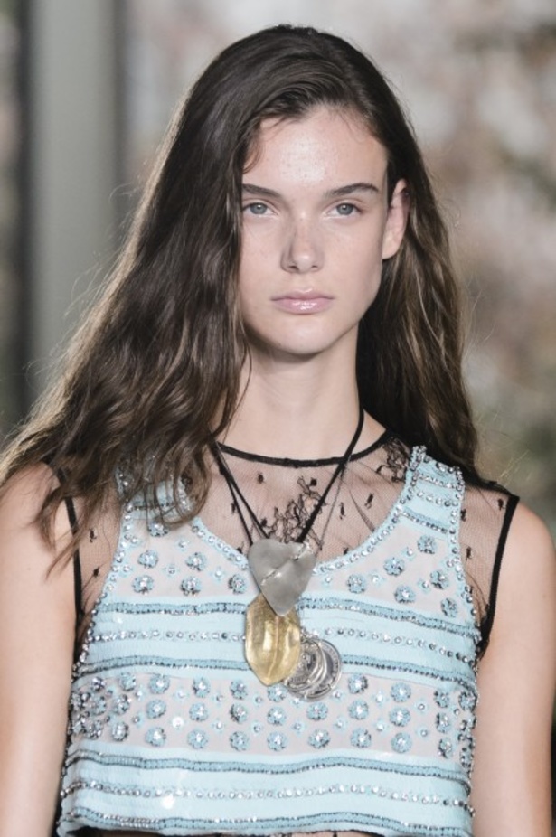 مجموعة Giambattista Valli لربيع وصيف 2018