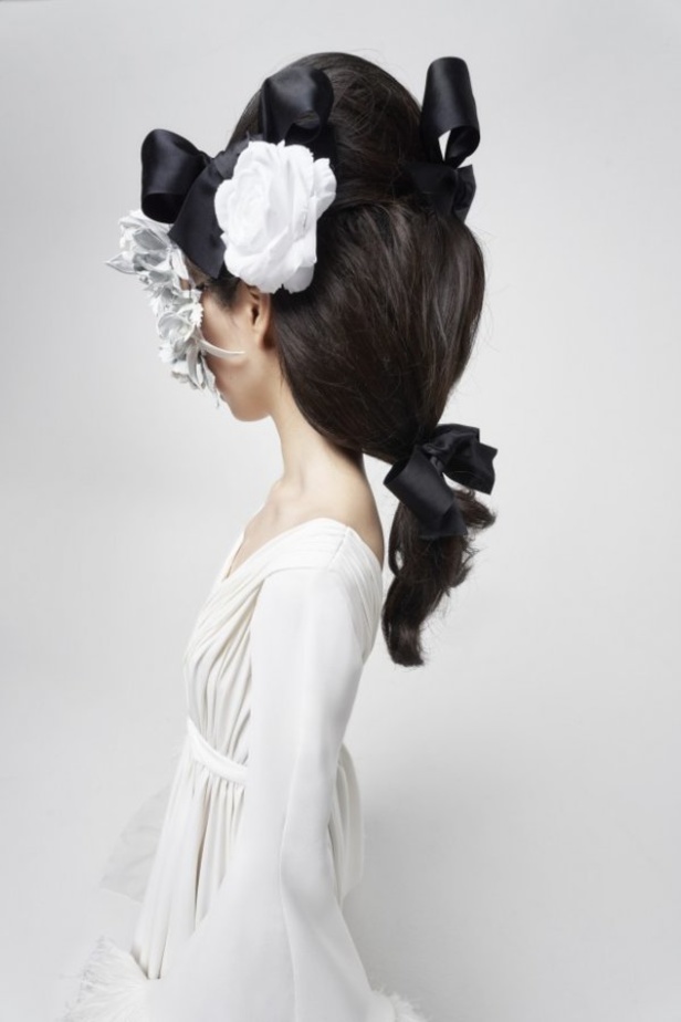 مجموعة جيامباتيستا فالي للهوت كوتور لربيع وصيف 2021 