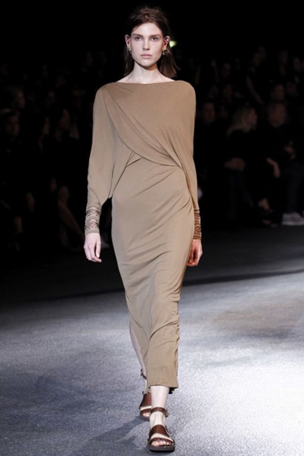 Givenchy: عندما تلتقي اسيا وافريقيا...