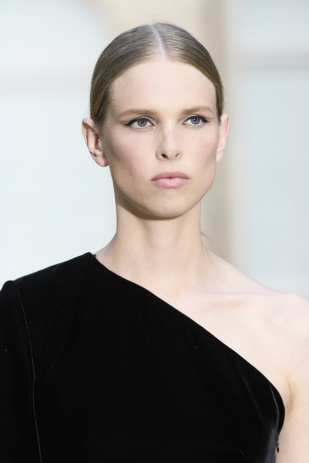 مجموعة جيفنشي للهوت كوتور لخريف وشتاء 2018-2019