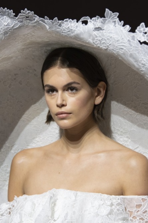 عرض أزياء Givenchy جيفنشي لـ haute couture لربيع وصيف 2020