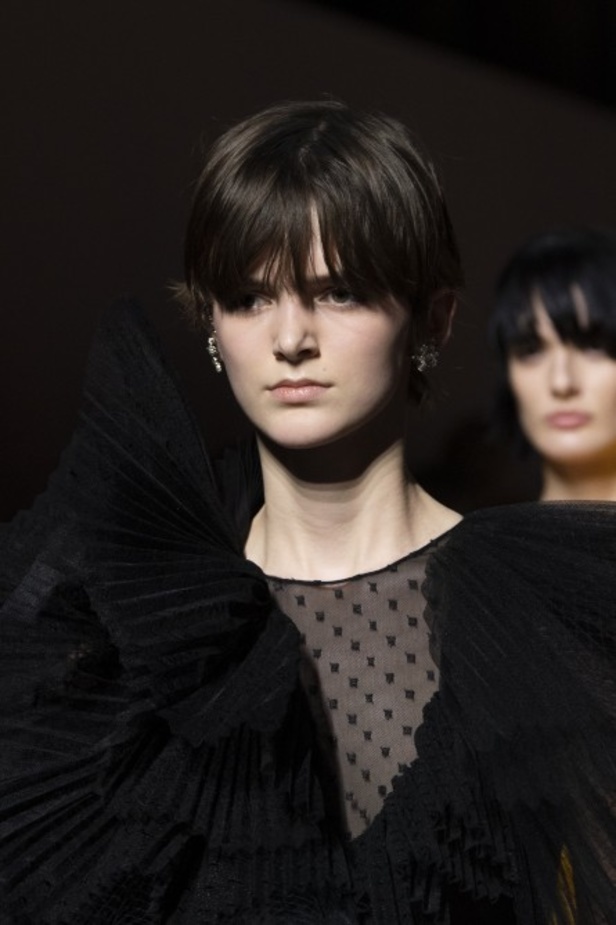عرض أزياء Givenchy جيفنشي لـ haute couture لربيع وصيف 2020