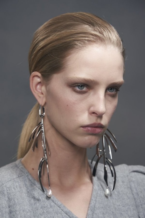 مجموعة جيفنشي للأزياء الراقية لخريف وشتاء 2021