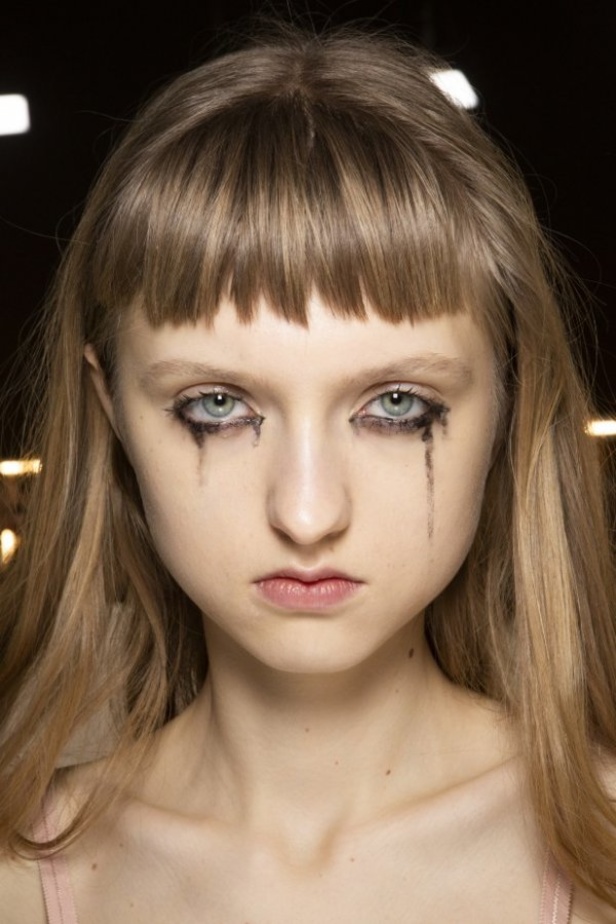 عرض ازياء دار GUCCI لخريف وشتاء 2020-2021 مباشرة من ميلانو 