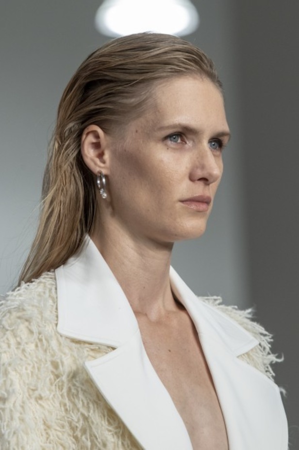 مجموعة Helmut Lang لموسم خريف وشتاء 2019-2020