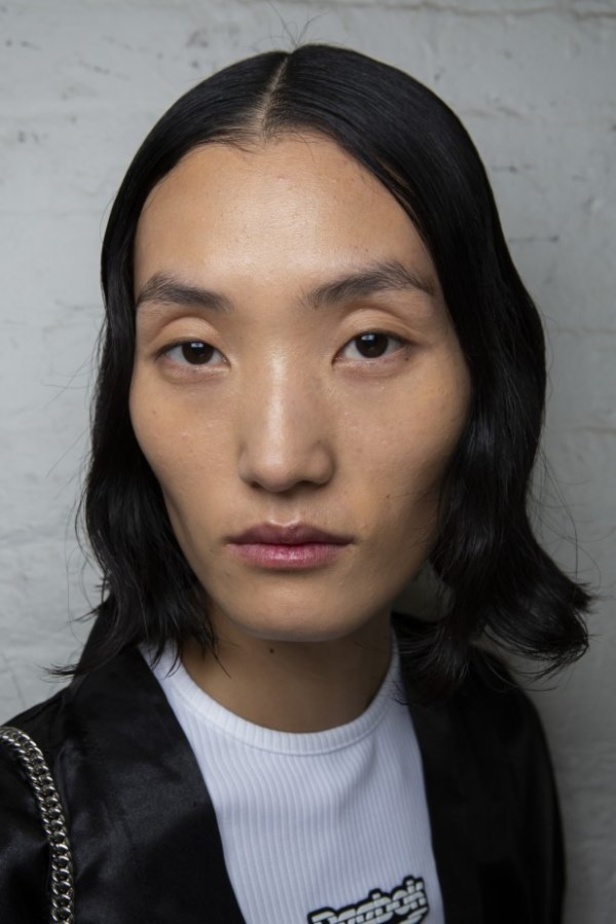 اسبوع الموضة في نيويورك 2019 مجموعة أزياء HELMUT LANG الجاهزة لربيع 2020  