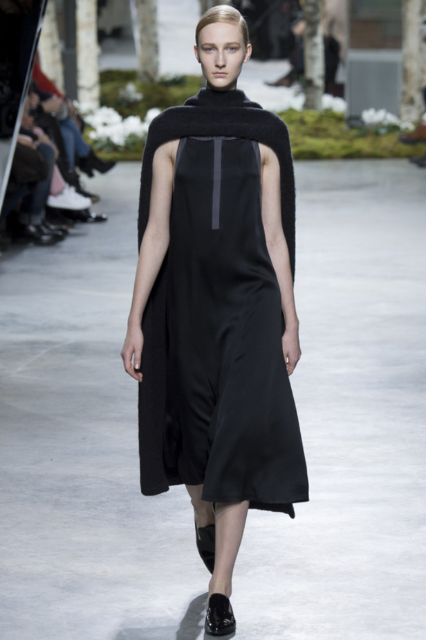 Hugo Boss: عالم كلاسيكي أنيق