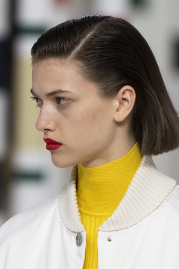 عرض أزياء Hermes لخريف وشتاء 2020-2021 خلال اسبوع الموضة في باريس