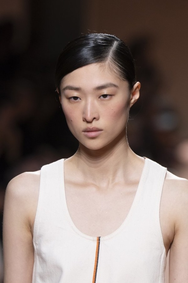 اسبوع الموضة في باريس 2019 مجموعة HERMES لربيع وصيف 2020