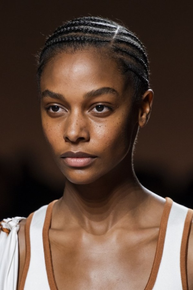 اسبوع الموضة في باريس 2019 مجموعة HERMES لربيع وصيف 2020