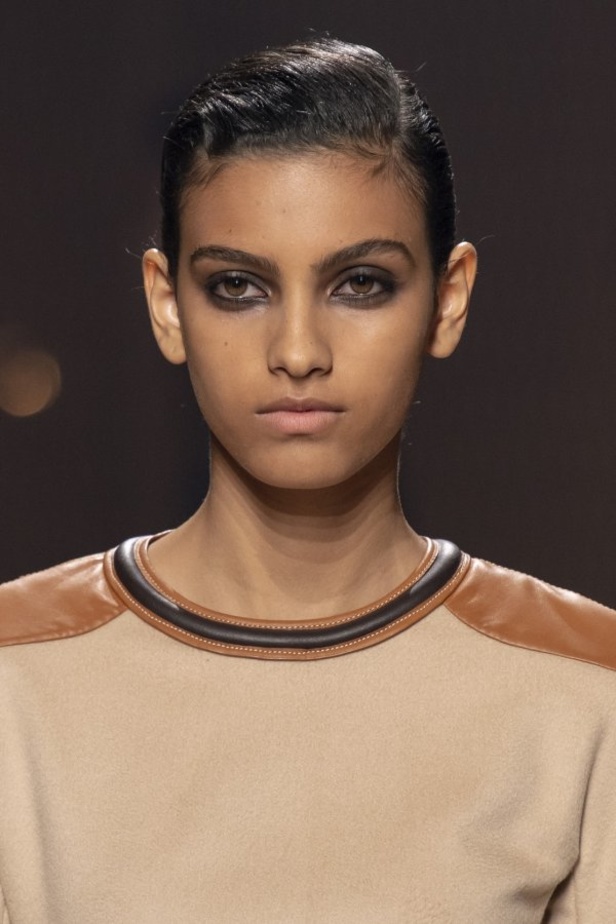 عرض Hermès لخريف وشتاء 2019 في باريس 