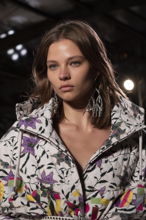 اسبوع الموضة في باريس 2019 مجموعة الالبسة الجاهزة من إيزابيل مارانت لربيع وصيف 2020