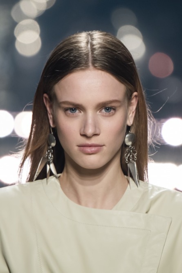 ازياء Isabel Marant لخريف وشتاء 2020 خلال اسبوع الموضة في باريس