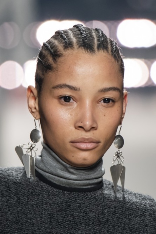 ازياء Isabel Marant لخريف وشتاء 2020 خلال اسبوع الموضة في باريس