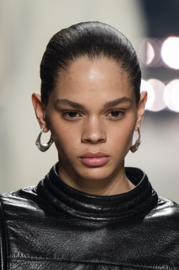 ازياء Isabel Marant لخريف وشتاء 2020 خلال اسبوع الموضة في باريس