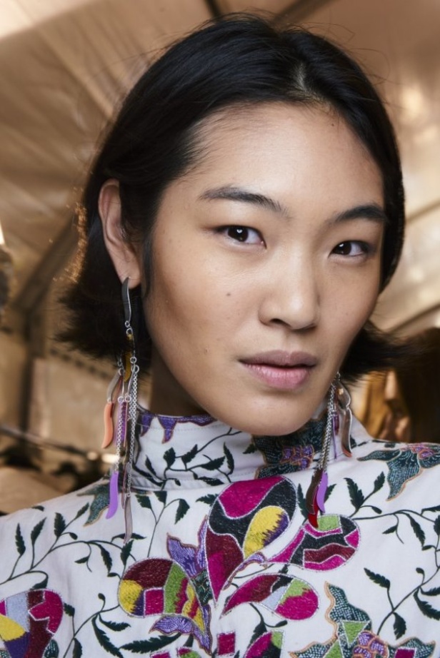 اسبوع الموضة في باريس 2019 مجموعة الالبسة الجاهزة من إيزابيل مارانت لربيع وصيف 2020