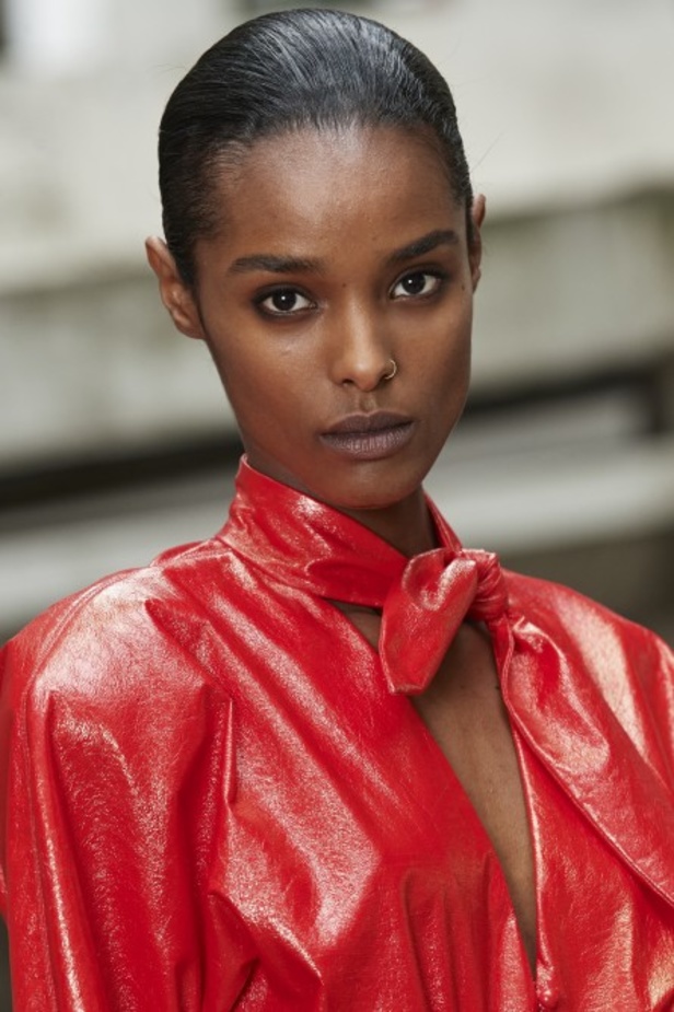 عرض أزياء دار Isabel Marant لخريف وشتاء 2021-2022