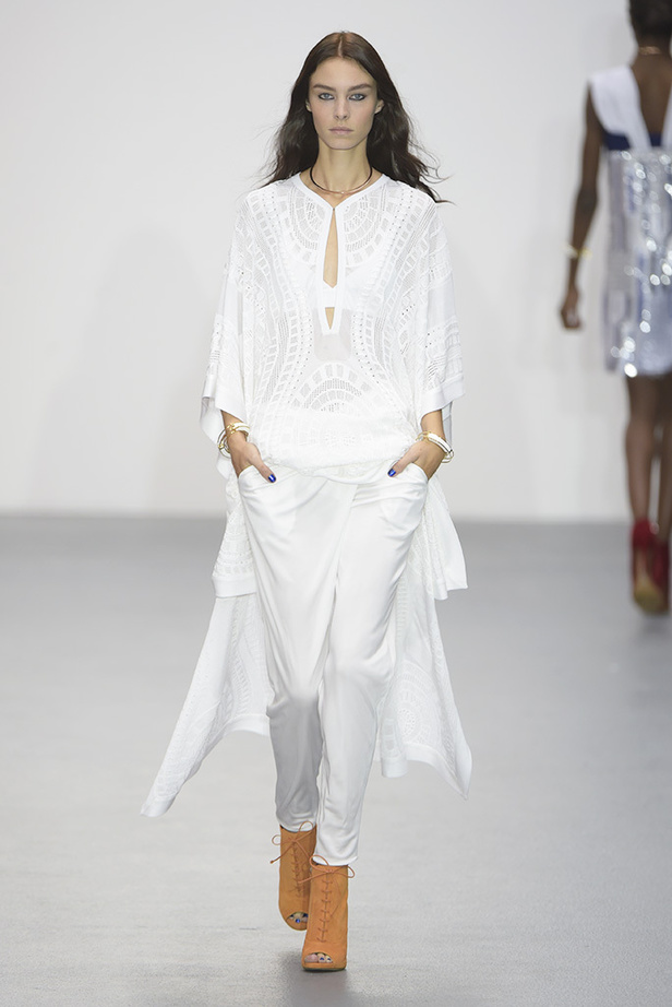 مجموعة Issa لربيع و صيف 2016