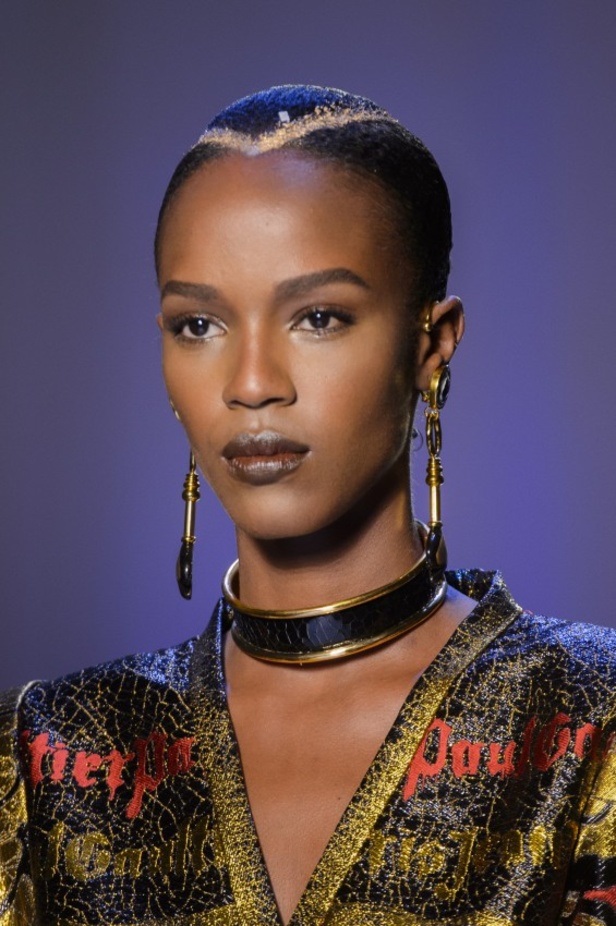 مجموعة "جان بول غوتييه" للهوت كوتور لخريف 2017