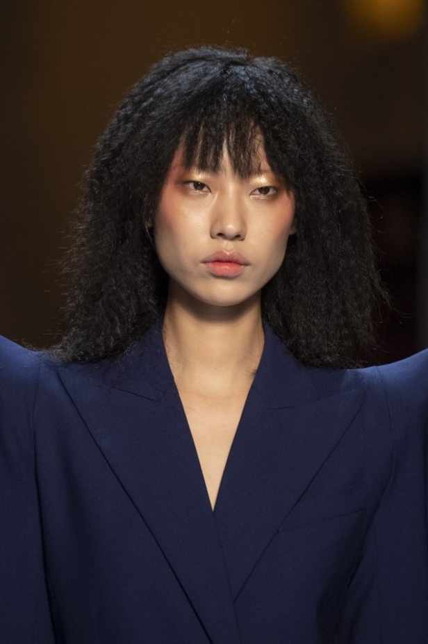 مجموعة الألبسة الراقية من جان بول غوتييه لربيع 2019