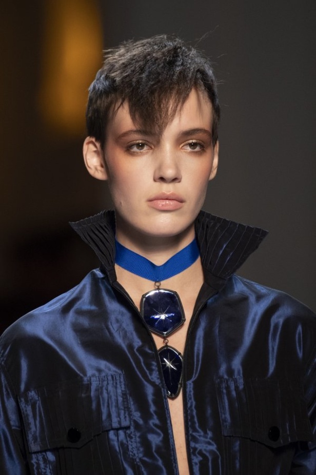 مجموعة الألبسة الراقية من جان بول غوتييه لربيع 2019