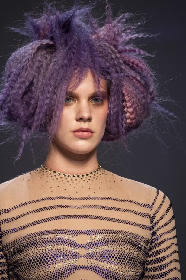 مجموعة الألبسة الراقية من جان بول غوتييه لربيع 2019