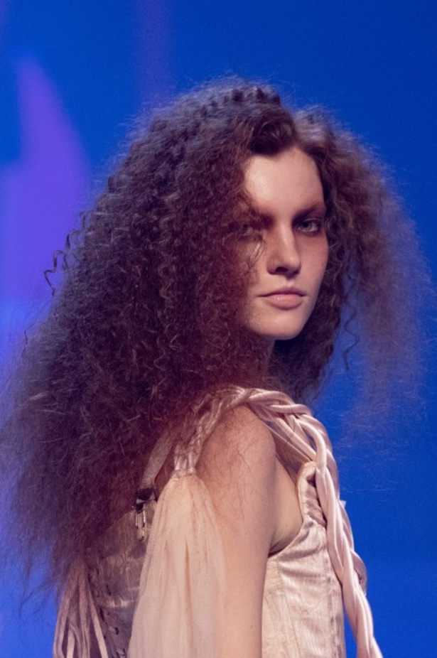 عرض أزياء Jean Paul Gaultier جان بول غوتييه لـ haute couture لربيع وصيف 2020