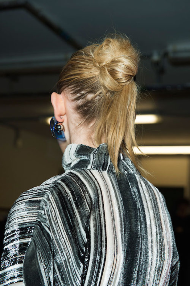 "J.W.Anderson".... صخب الثمانيّات بجرأة وتفرّد