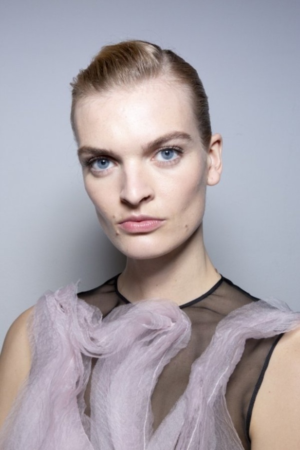 ازياء JASON WU  الجاهزة لخريف وشتاء 2020/2021 من نيويورك 