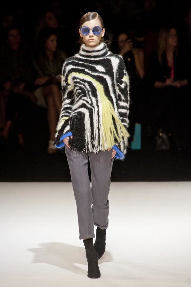 Just Cavalli: إنفجار الألوان والحياة النابضة