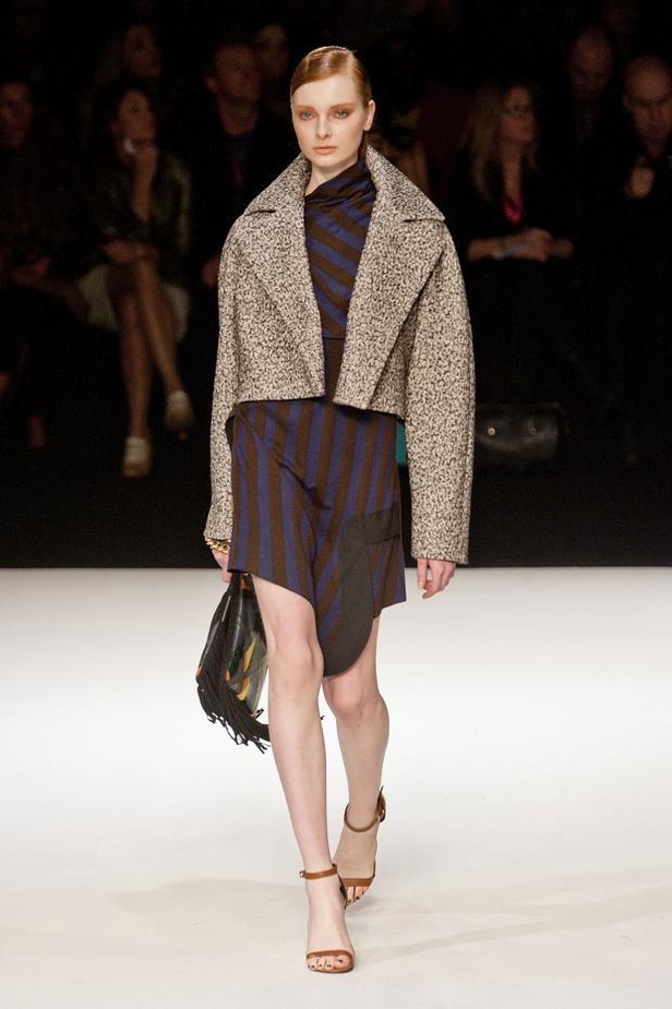 Just Cavalli: إنفجار الألوان والحياة النابضة