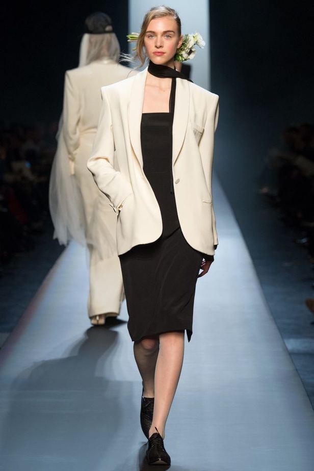 جان بول غوتييه: حفلة زفاف مليئة بالمفاجئات