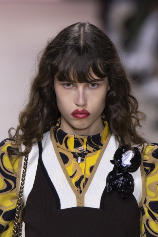 إطلالات فائقة الأناقة خلال عرض Louis Vuitton لربيع وصيف 2020