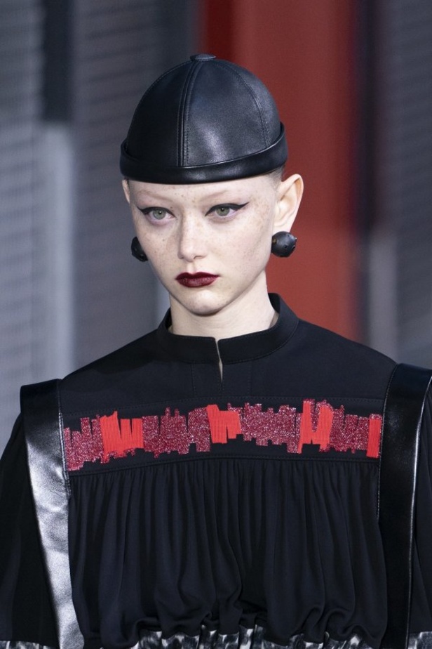 عرض أزياء لويس فويتون لخريف وشتاء 2019