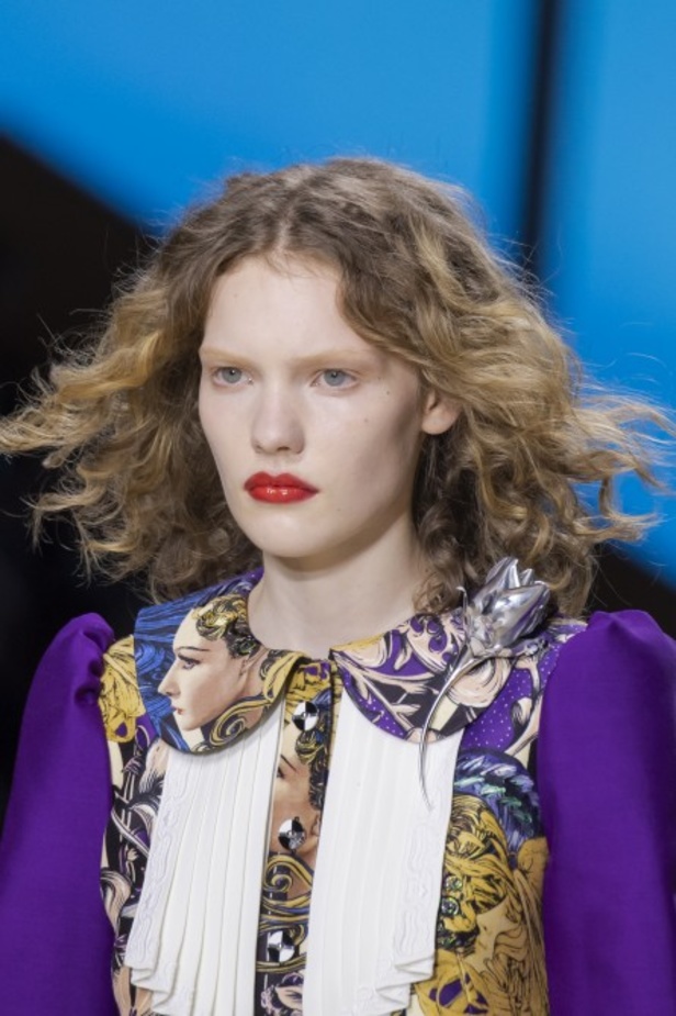 إطلالات فائقة الأناقة خلال عرض Louis Vuitton لربيع وصيف 2020