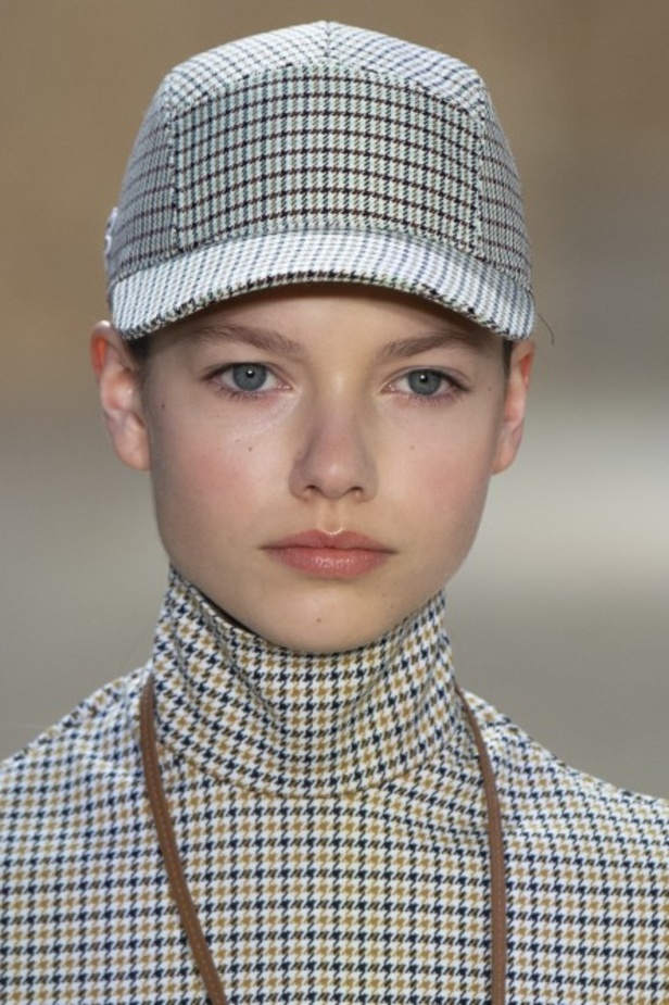 مجموعة الازياء الجاهزة من LACOSTE لخريف وشتاء 2021